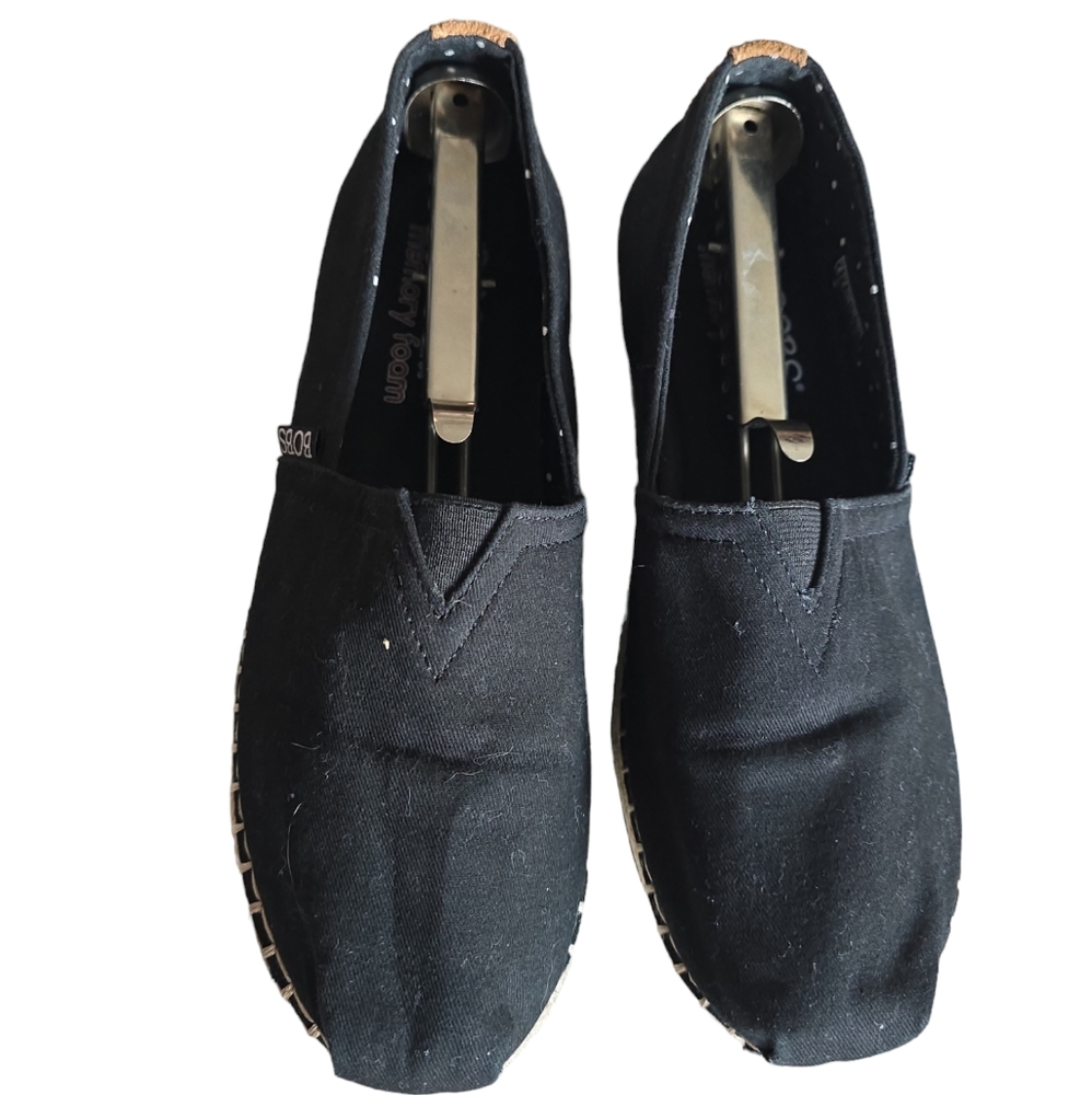 Bobs From Skechers With Memory Foam Size 8 - image 4